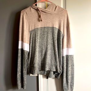 Girl sweater with hood